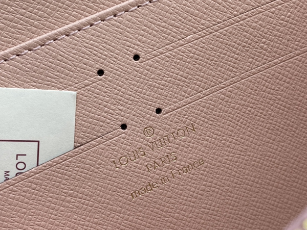 LVコピーウォレット角部分ディテール